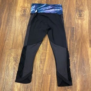 Lululemon Black Cropped Leggings with Mesh detail